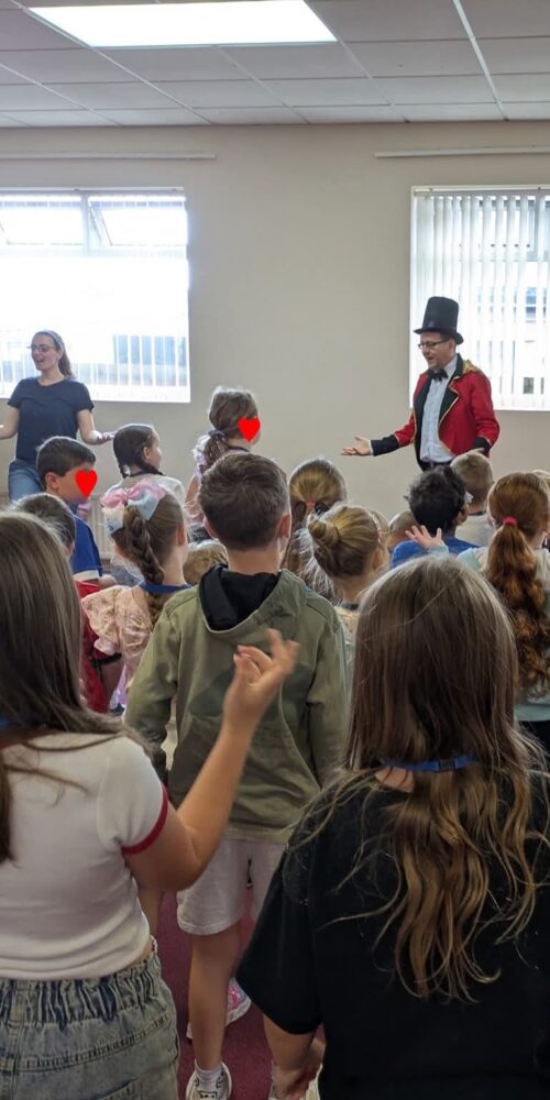 children at a circus themed holiday club