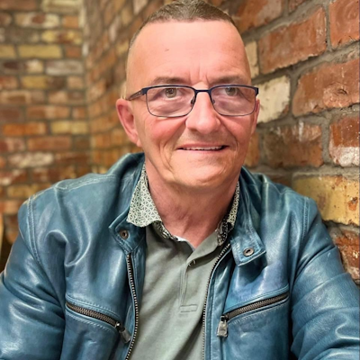 A headshot of Peter Gladwin